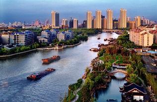 小城市,岁月静好的人间烟火