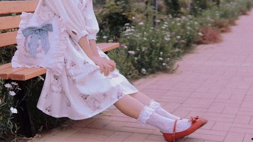 洛丽塔2000,跨越时空的禁忌之恋